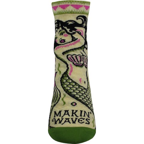 Makin' Waves Ankle Socks in Green
